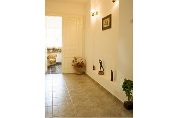 Rumunija Privát Băile Govora, Eksterjeras